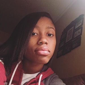 Meet your Posher, Shamya